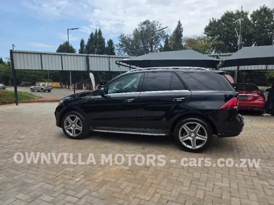 Picture of Mercedes Benz GLE 2017