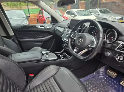 Picture of Mercedes Benz GLE 2017