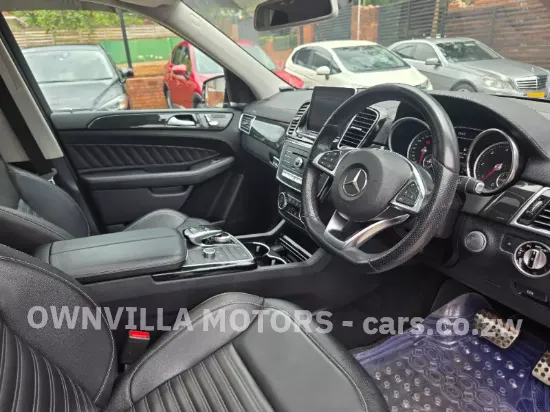 Picture of Mercedes Benz GLE 2017