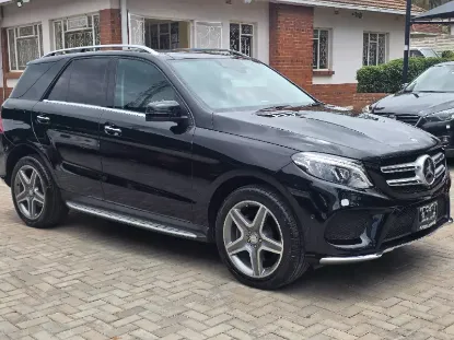 Picture of Mercedes Benz GLE 2017