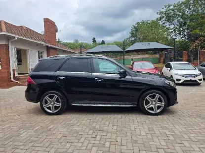 Picture of Mercedes Benz GLE 2017