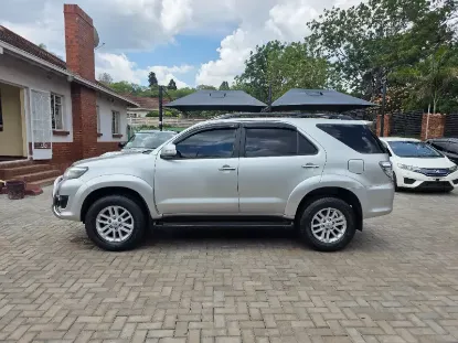 Picture of Toyota Fortuner 2014