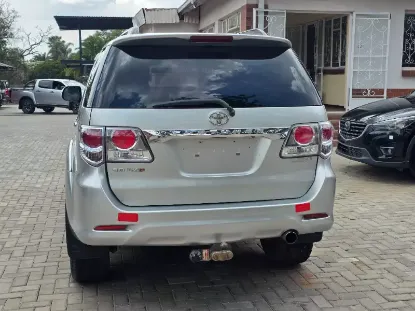 Picture of Toyota Fortuner 2014