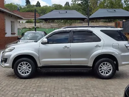 Picture of Toyota Fortuner 2014