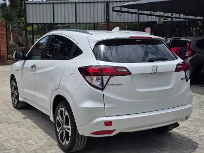 Picture of Honda Vezel 2016