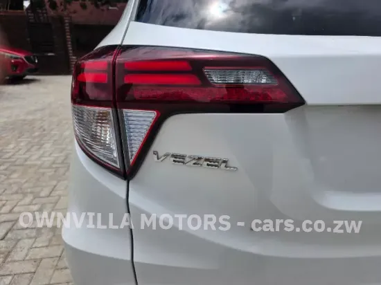 Picture of Honda Vezel 2016