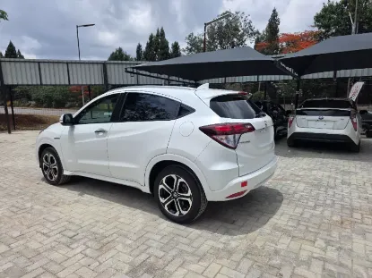 Picture of Honda Vezel 2016