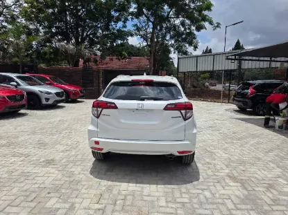 Picture of Honda Vezel 2016