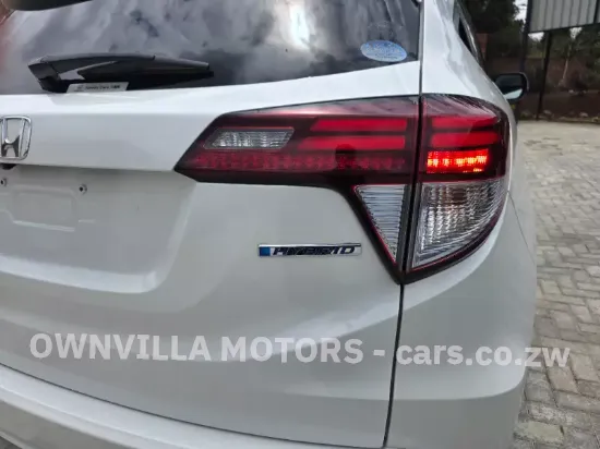 Picture of Honda Vezel 2016