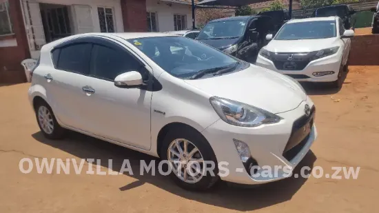 Picture of Toyota Aqua 2017