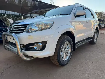 Picture of Toyota Fortuner 2015