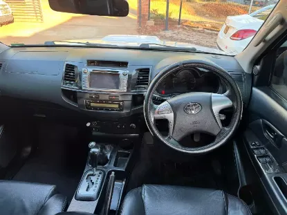 Picture of Toyota Fortuner 2015