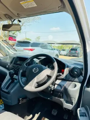 Picture of Nissan NV200 2015