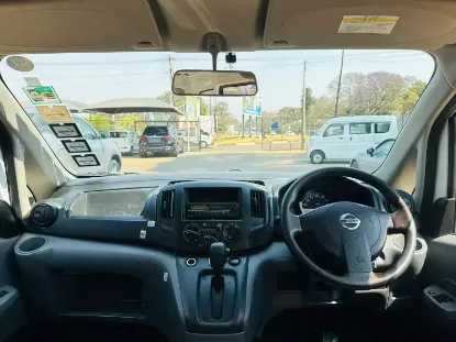 Picture of Nissan NV200 2015