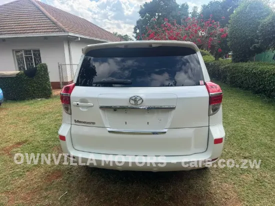 Picture of Toyota Vanguard 2013