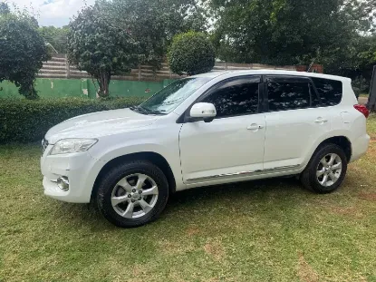 Picture of Toyota Vanguard 2013