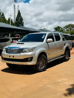 Picture of Toyota Hilux 2012