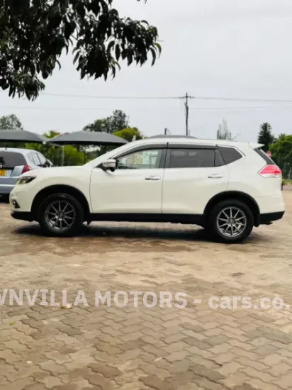 Picture of Nissan X-Trail 2016
