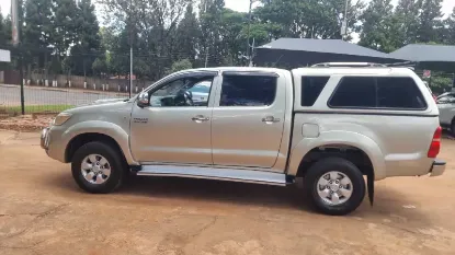 Picture of Toyota Hilux 2010