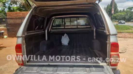 Picture of Toyota Hilux 2010