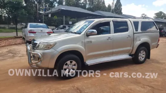 Picture of Toyota Hilux 2010