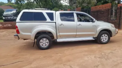 Picture of Toyota Hilux 2010