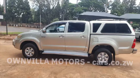 Picture of Toyota Hilux 2010