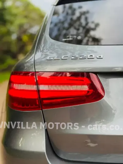 Picture of Mercedes Benz GLC 2019