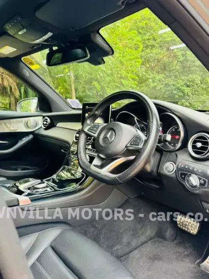 Picture of Mercedes Benz GLC 2019