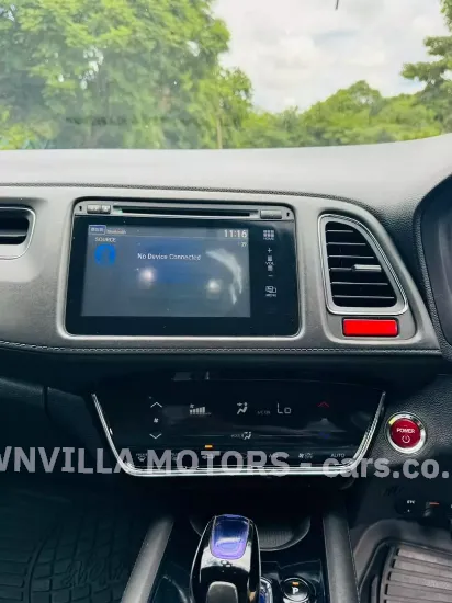Picture of Honda Vezel 2015