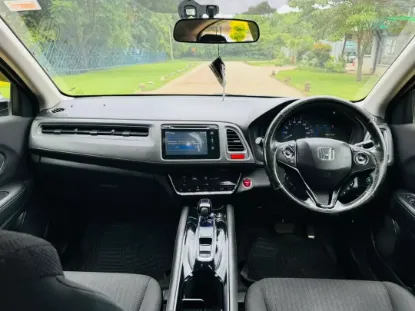 Picture of Honda Vezel 2015