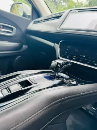 Picture of Honda Vezel 2015