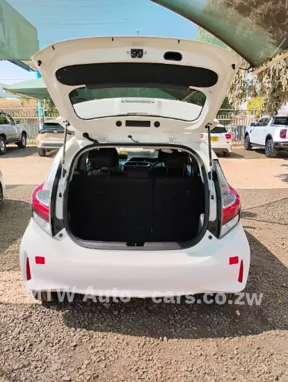 Picture of Toyota Aqua Hybrid 2018