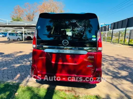 Picture of Nissan Serena 2016