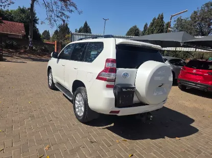 Picture of Toyota Prado 2017