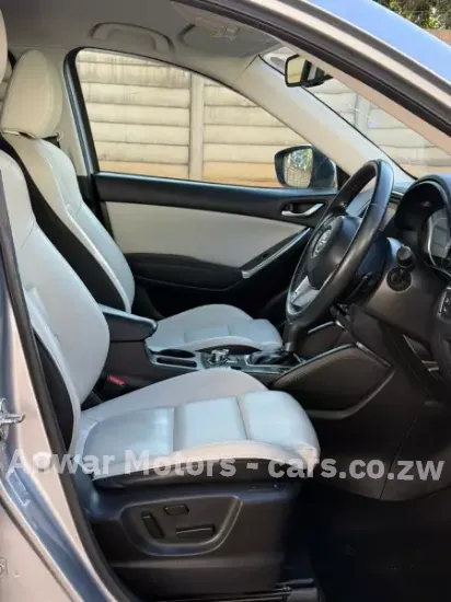 Picture of Mazda CX-5 2016