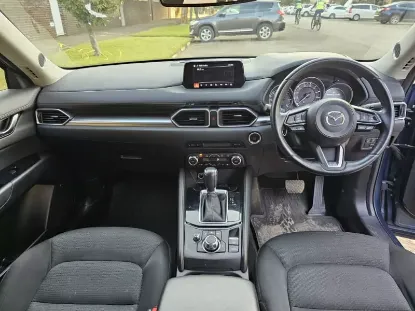 Picture of Mazda CX-5 2017