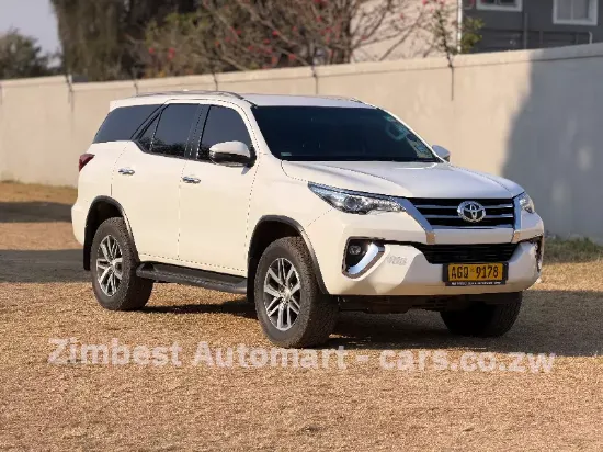 Picture of Toyota Fortuner 2019