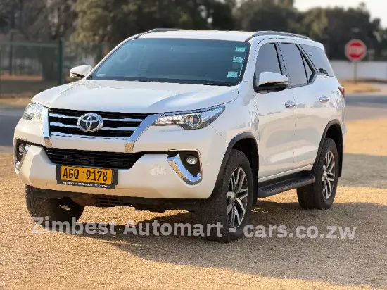Picture of Toyota Fortuner 2019