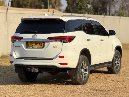 Picture of Toyota Fortuner 2019