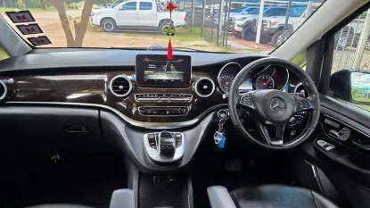 Picture of Mercedes Benz V-Class 2015