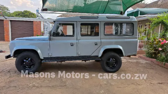 Picture of Land Rover Defender 1999