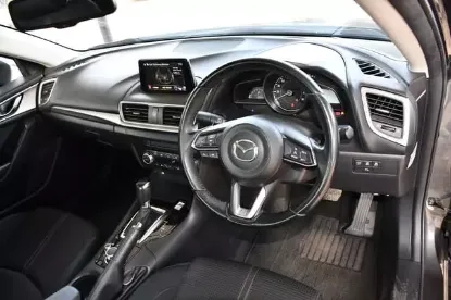 Picture of Mazda Axela (Mazda 3) for hire!