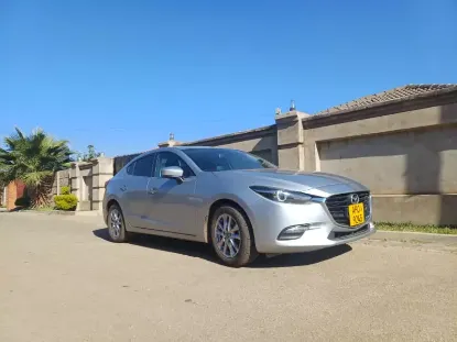 Picture of Mazda Axela (Mazda 3) for hire!