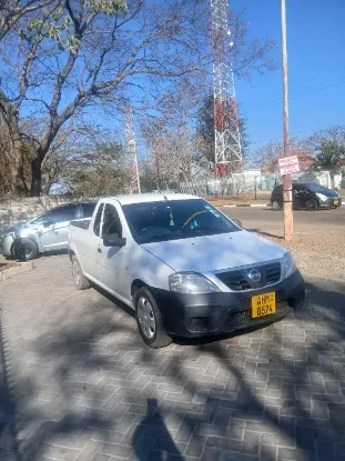 Picture of Nissan NP200 2017