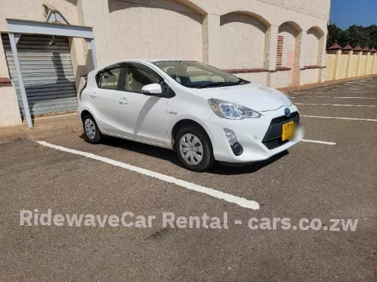 Picture of Toyota Aqua For Hire ||| From