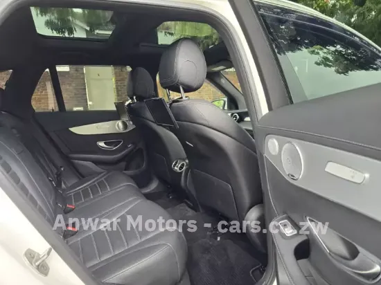 Picture of Mercedes Benz GLC 2017