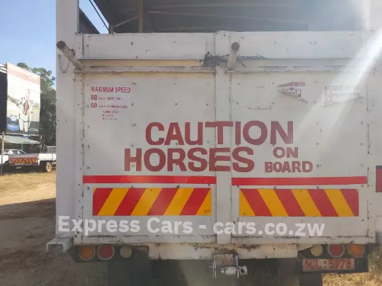 Picture of Horse Trailer Takes 8 Horses