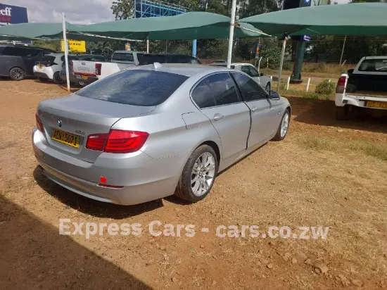 Picture of BMW 5 Series 2010