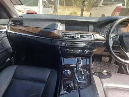 Picture of BMW 5 Series 2010